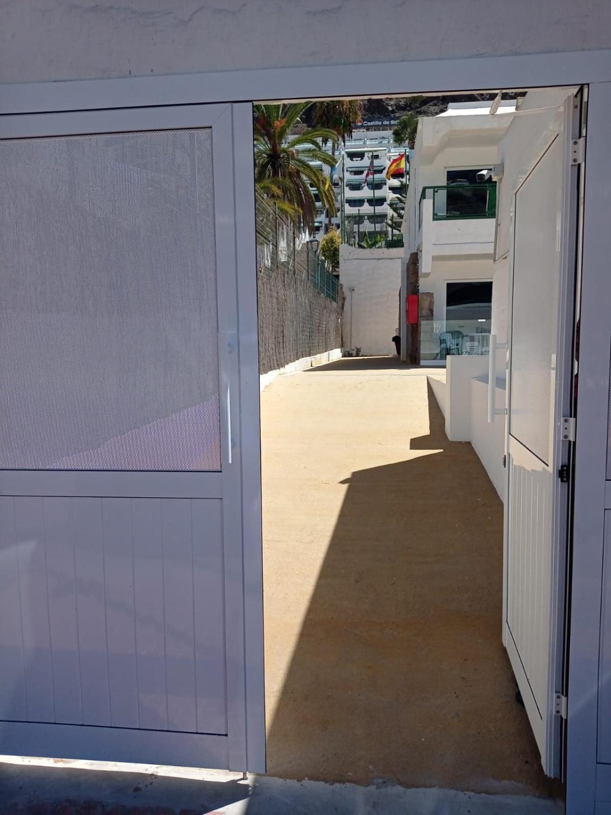 Apartamentos Florida Gran Canaria Adults Only Пуэрто Рико Экстерьер фото